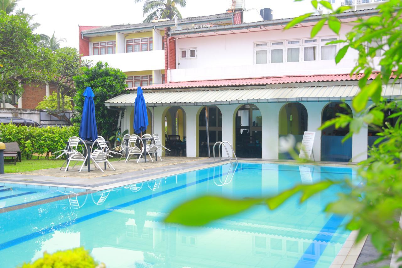 Ranveli Beach Resort Dehiwala-Mount Lavinia Eksteriør bilde