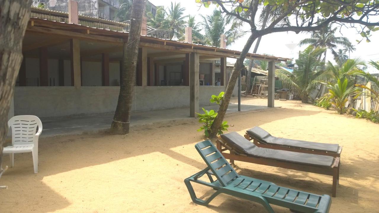 Ranveli Beach Resort Dehiwala-Mount Lavinia Eksteriør bilde